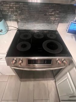 Fridigidair Stove - Oven doesn’t work - All Burners Do