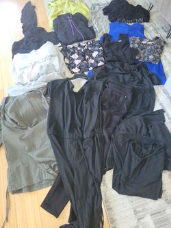 Bag Full of women Clothes L