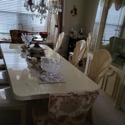 Dining Room Sets