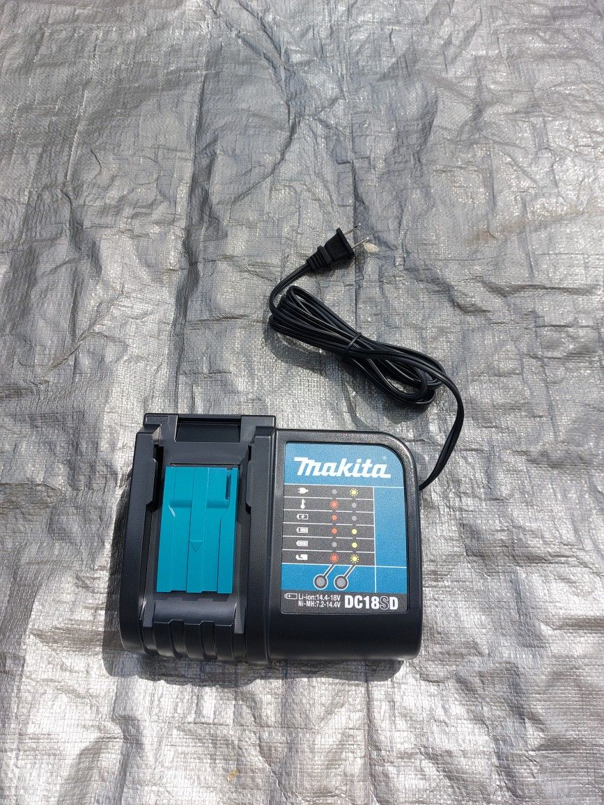 Makita DC18SD