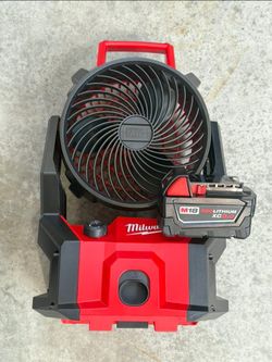 Milwaukee 18V fan With battery 3.0 $200