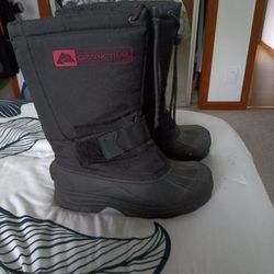 Ozark Trails Snowmobile Boots Size 8 Black