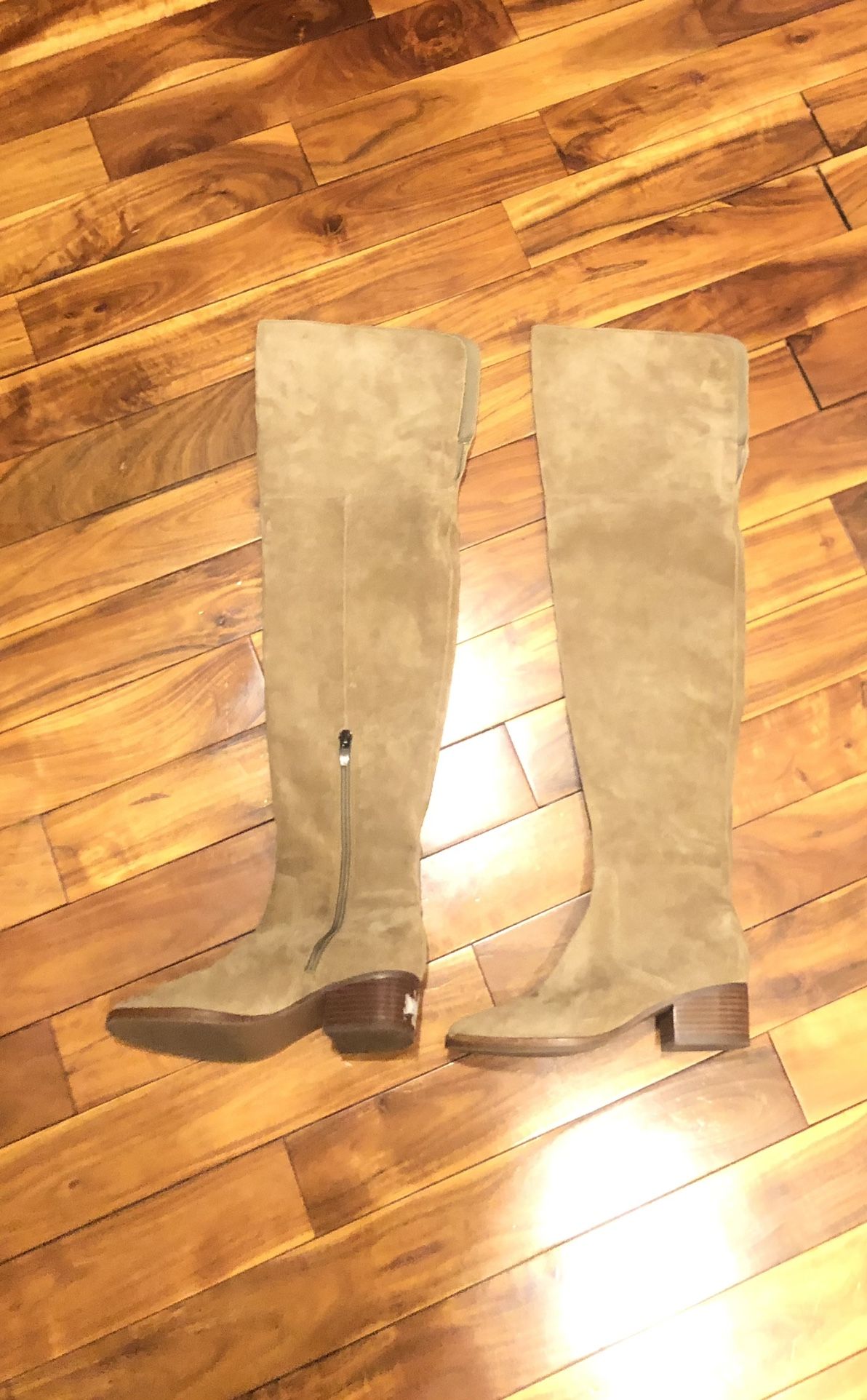 Women’s Suede Over The Knee Boots By Via Spiga Size 7