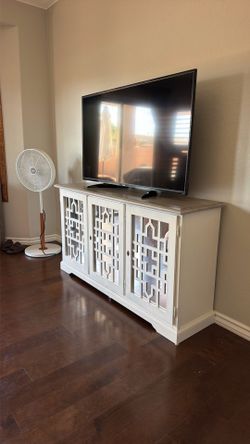 Buffet Cabinet with Mirror Doors