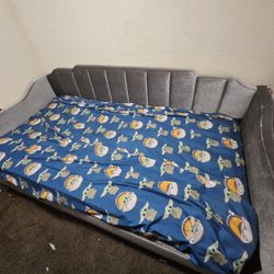 Twin Bed