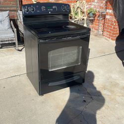 Electric stove/Oven