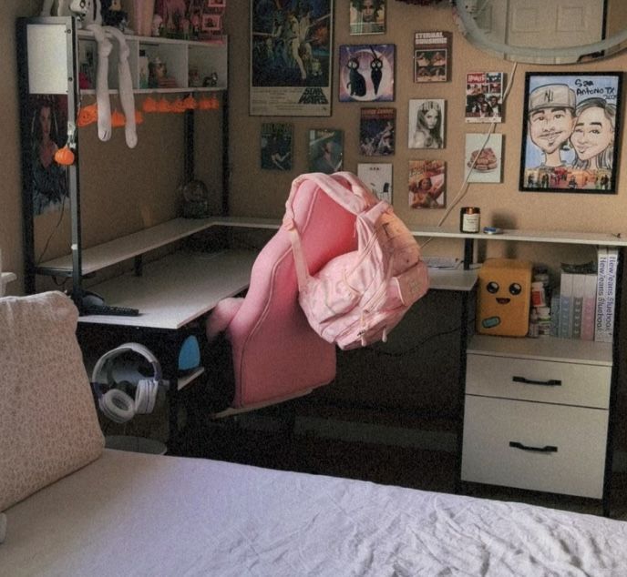 FREE COMPUTER DESK