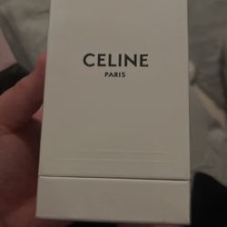 Women’s perfume