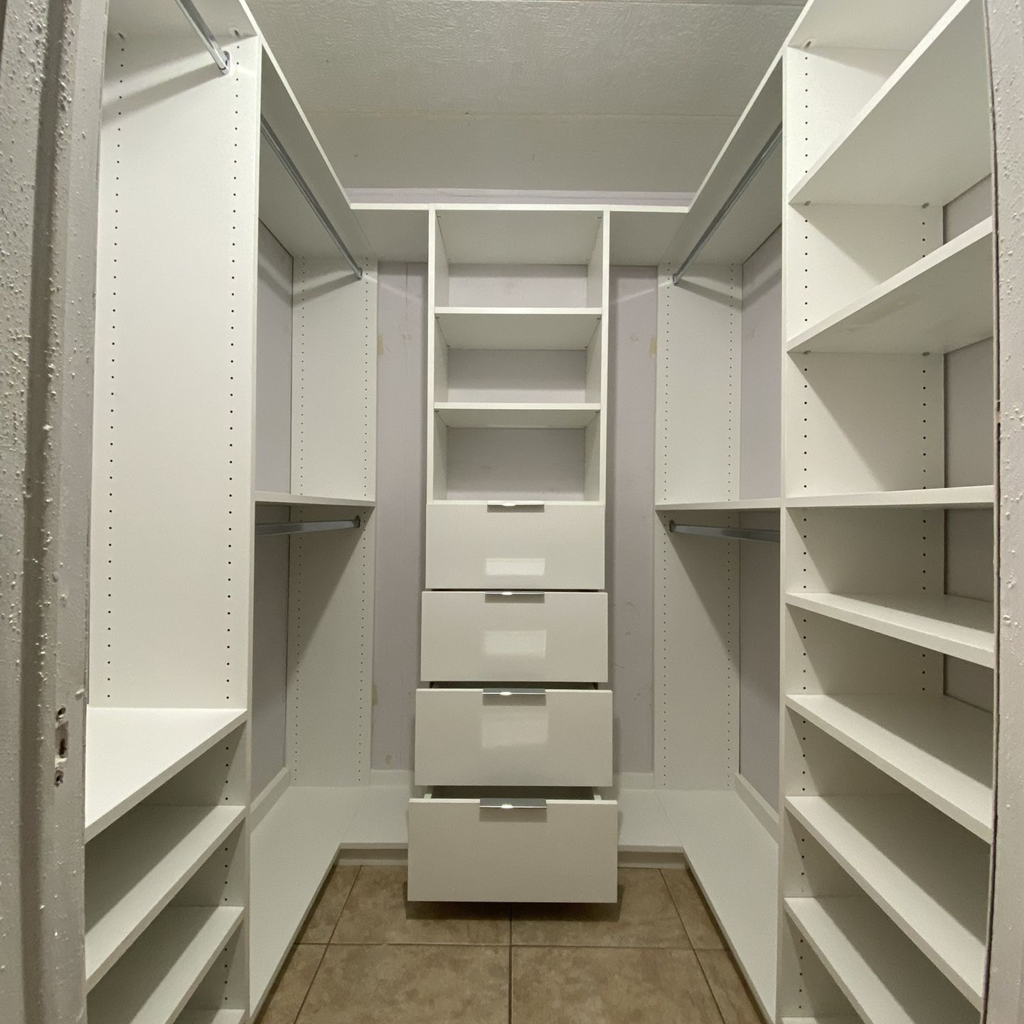 Walk-in Closet