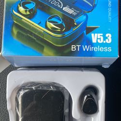 Wireless Headphone and Charging Boxes