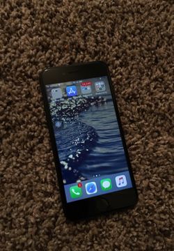 IPHONE 7 /LOOKING TO TRADE FOR 7 sprint carrier