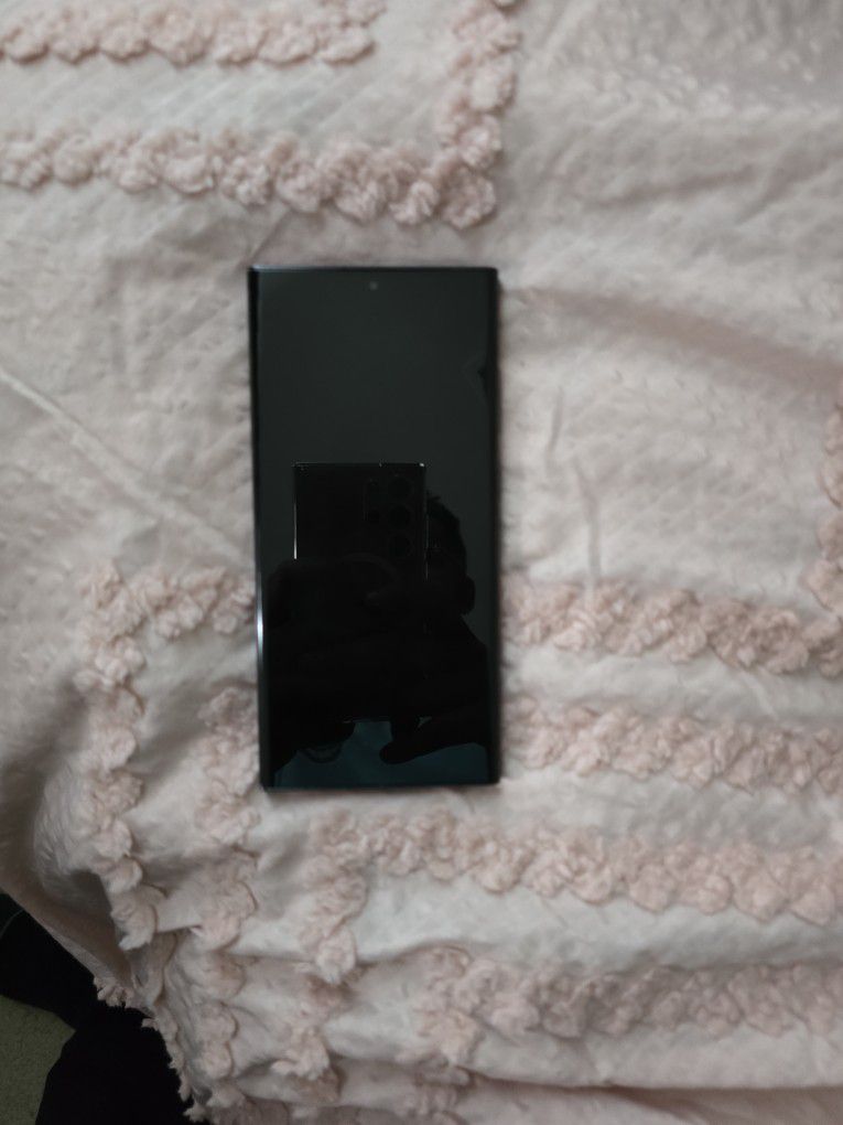 Brand New Samsung S23 Ultra Phantom Black 512GB (Unlocked)