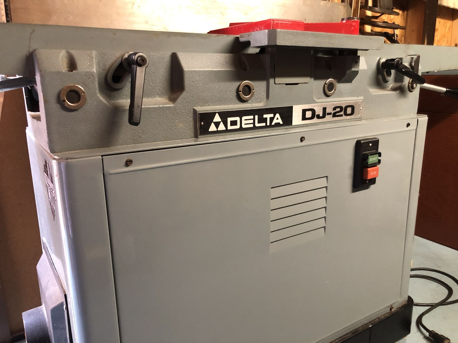 Delta DJ20 8” Jointer Model 37350 for Sale in Scottsdale, AZ OfferUp