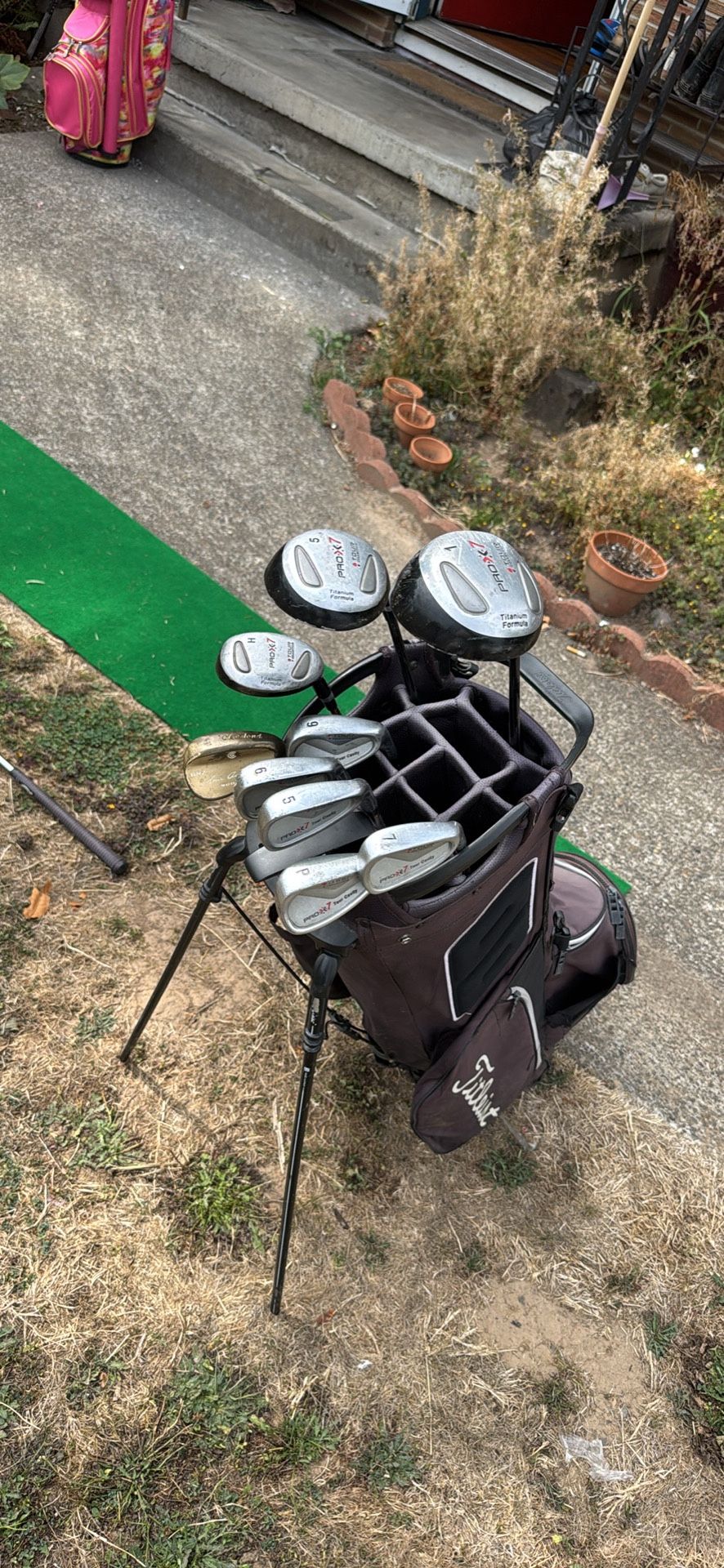 Mens Tour Golf Clubs