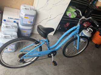 Schwinn Candis 26” Bike