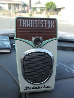 Transistor radio 1960s vintage