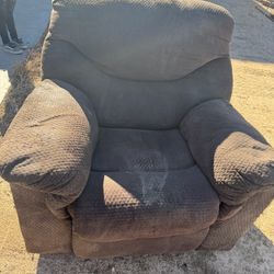 Brown Reclining Couch And Recliner 