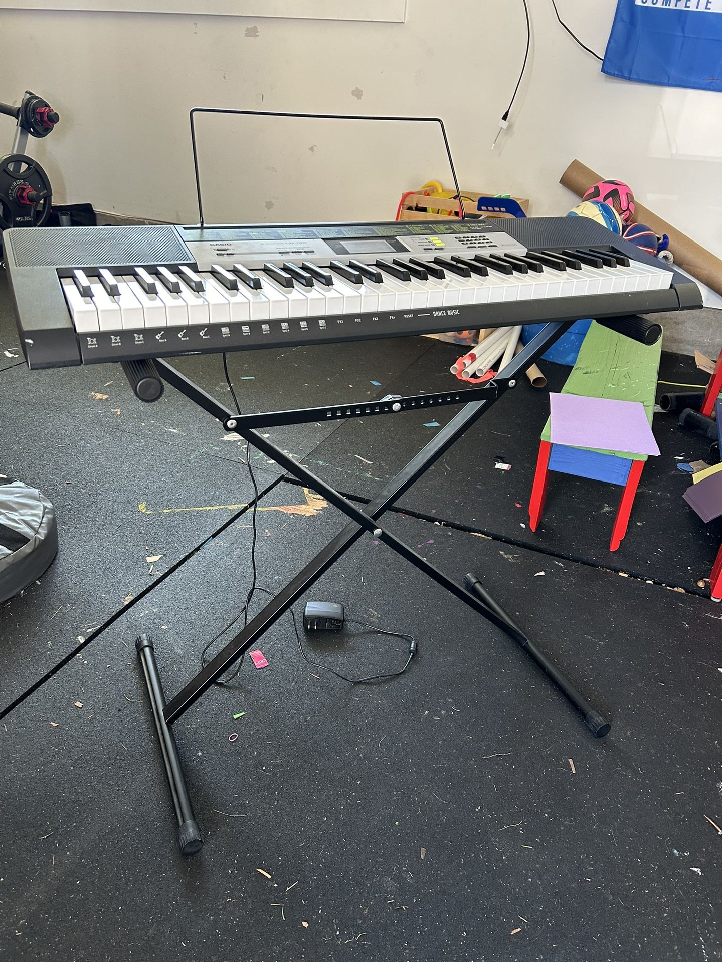 Casio LK-135 Digital Keyboard