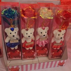 Valentine Flowers Bear