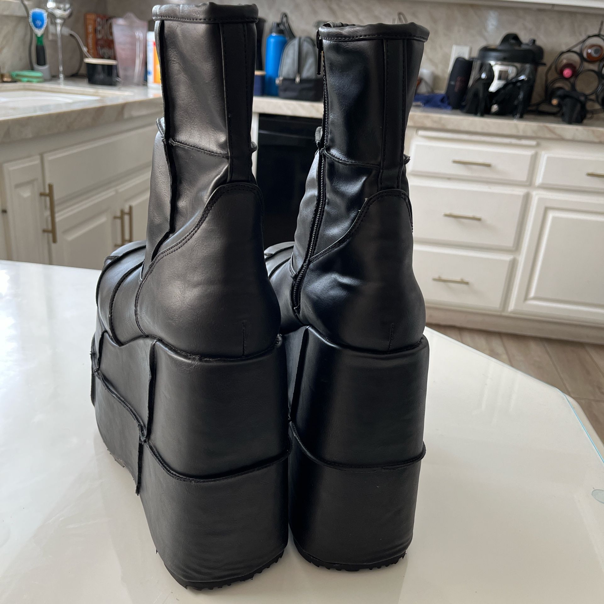 Demonia STACK 201 US Men Size 11