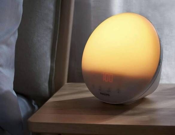 Like New Philips SmartSleep Wake-up Light and Clock