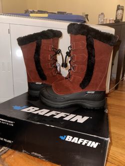 Women’s Boots Size 8