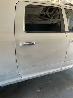 Dodge ram door