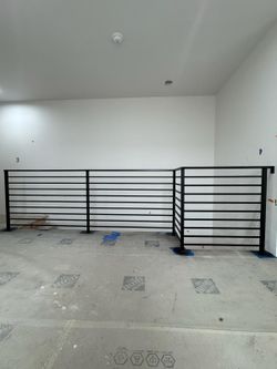 Modern horizontal stair railings
