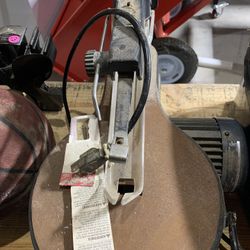 Craftsman’s Scroll Saw