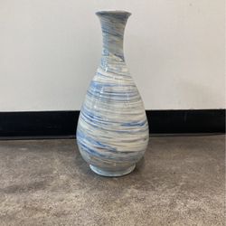 Ceramic Vase $19.99 - Montebello 