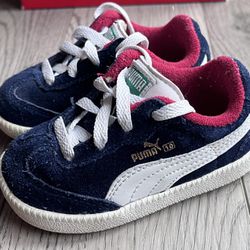 Puma Infant/Toddler Suede Sneakers Size 5