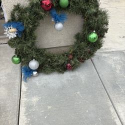 Large Wreath 12x12