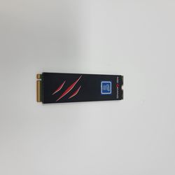 MSI 256gb M.2 NVMe SSD PCIe 3.0
