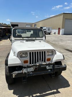 Jeep Wrangler YJ 2.5l 4cyl FULL PART OUT ONLY 1987 through 1995