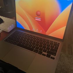 MAC BOOK AIR 2020