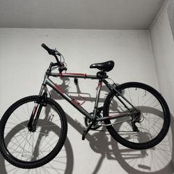 Nishiki Pueblo Mountain Bike β Good Condition + Lock Included β Pick Up Today in Marlborough MA!