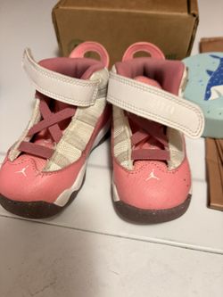 Jordan 6 Rings "Coral Chalk/Desert Berry/White" Grade School Girls' Shoe