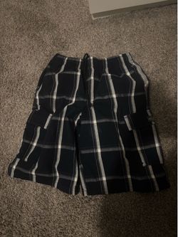 Shaka shorts (small , fits bigger)