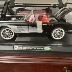Antique Corvette Model