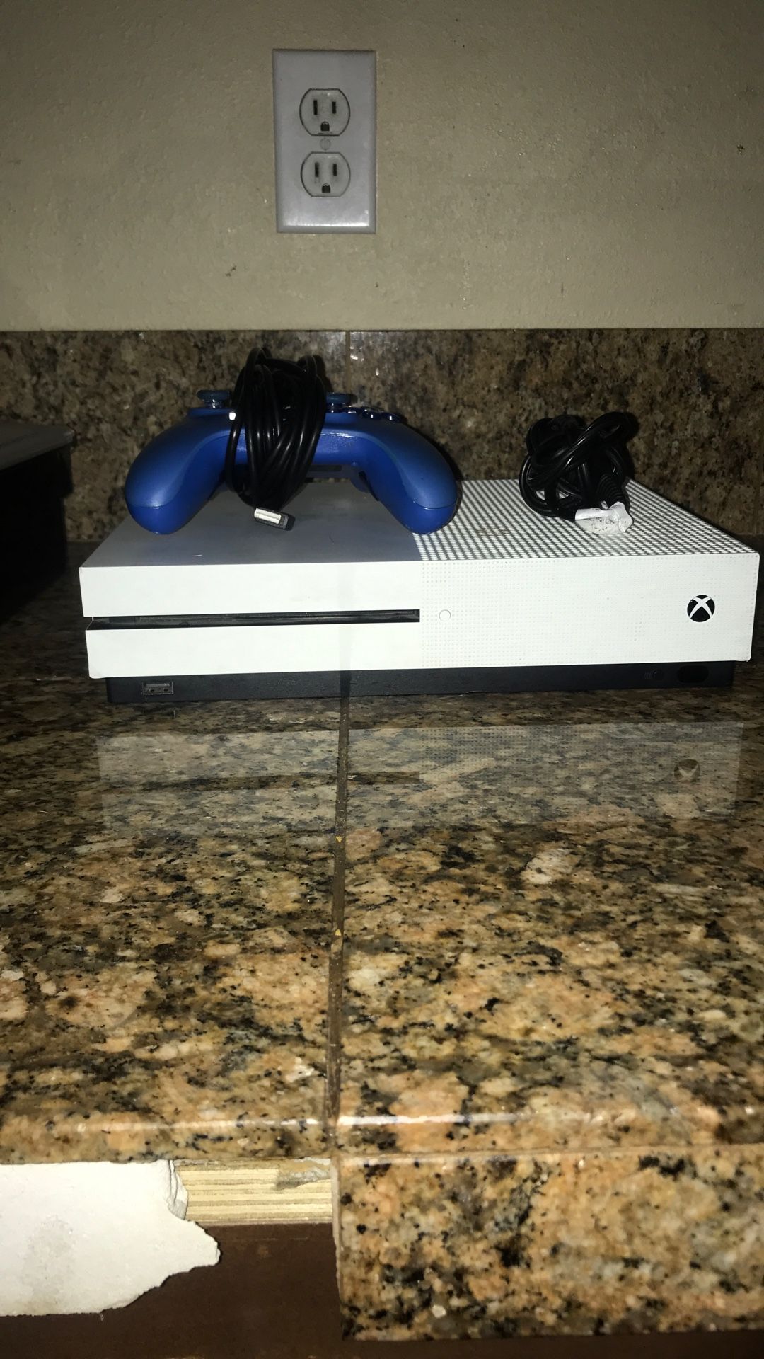 Xbox One S