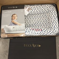 New Dockatot Grand. Blue