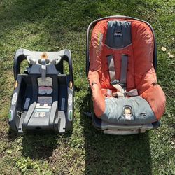 2 REAR FACING INFANT TODDLER KIDS BOOSTER CAR SEATS - CHICCO