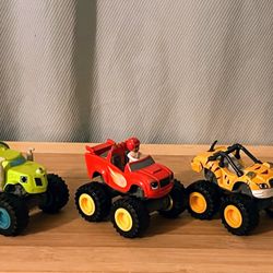 Blaze And The Monster Machines Lot of 3