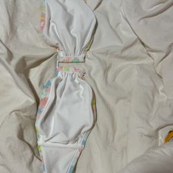 Victoria’s Secret Strapless Bikini Top