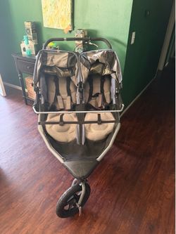 Double Bob revolution stroller