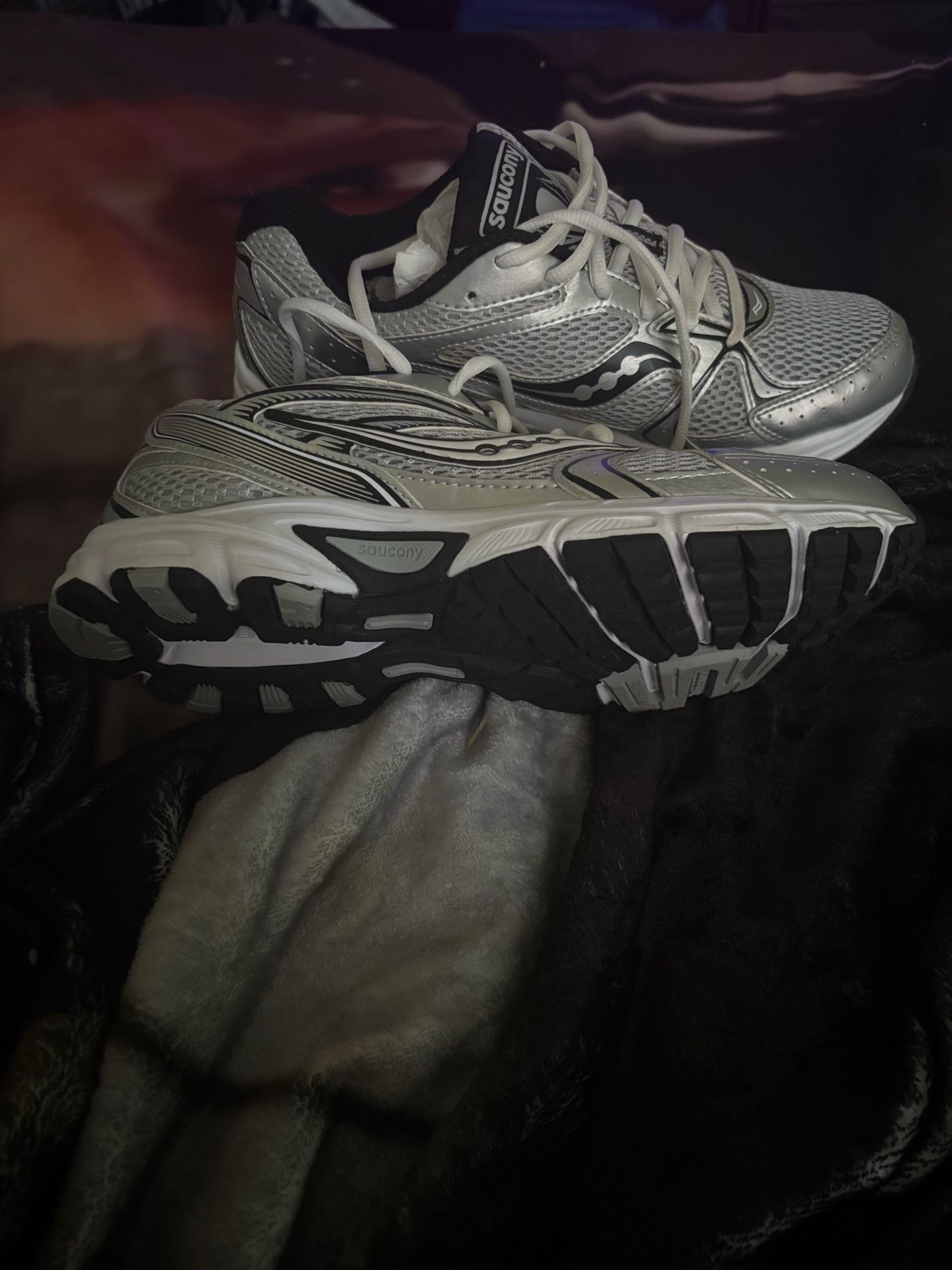 Sneakers
