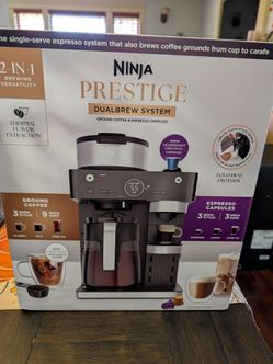 Ninja Espresso & Coffee Maker, Nespresso Capsule Compatible, Black, CFN601