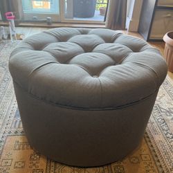 Bottlebrush Tufted Storage Ottoman