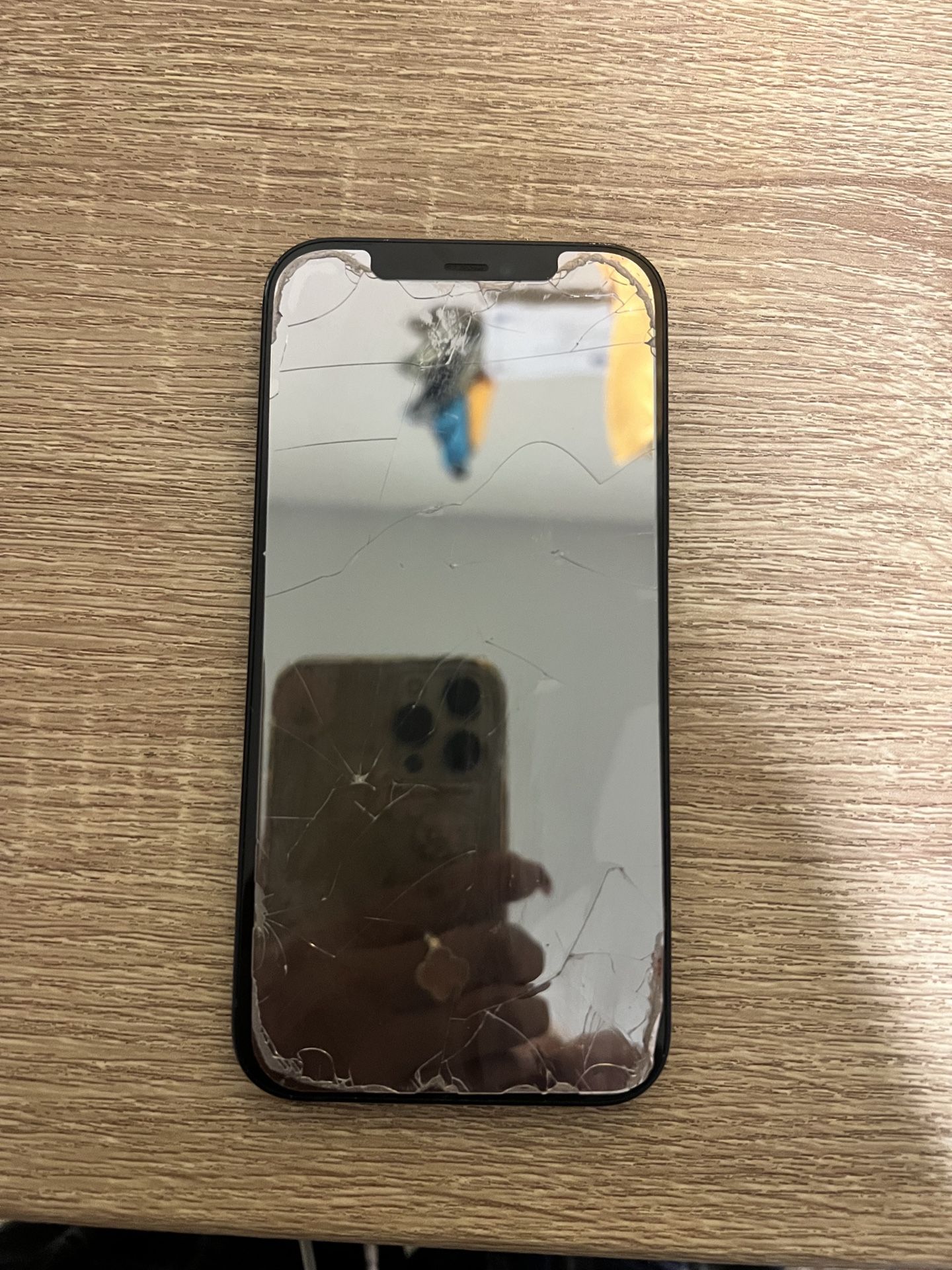 APPLE IPHONE 12 (cricket carrier)