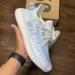 Yeezy Boost 350 V2 Mono Ice Size 8